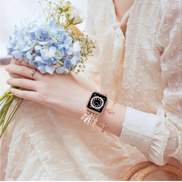 Beaded Apple Watch band - Picture 4 of 6